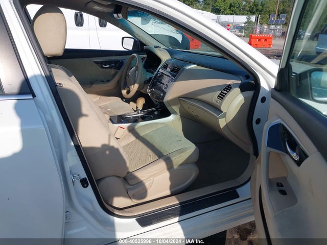 Nissan Altima 2.5 S 2014 1N4AL3AP1EN219638 Image 5