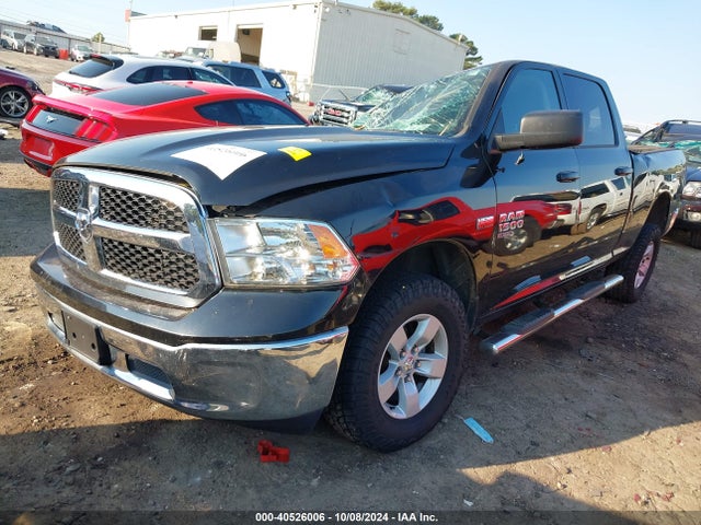 1C6RR7TT2KS591104 RAM 1500 Classic Slt  4x4 6'4 Box