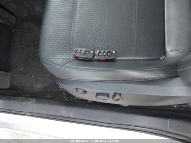 1VWAT7A39FC032608 Volkswagen Passat 1.8t Wolfsburg Edition