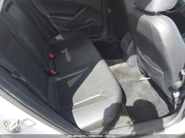 1VWAT7A39FC032608 Volkswagen Passat 1.8t Wolfsburg Edition