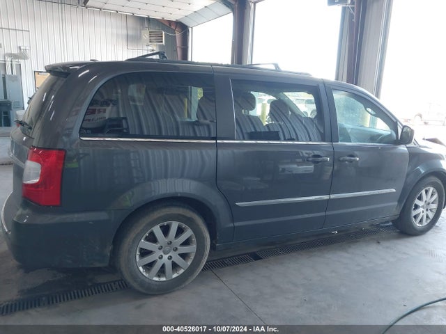 2C4RC1BG5GR188111 Chrysler Town & Country Touring