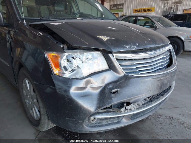 2C4RC1BG5GR188111 Chrysler Town & Country Touring