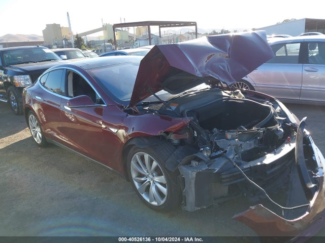 2013 TESLA MODEL S 5YJSA1CP3DFP27676 Photo 0