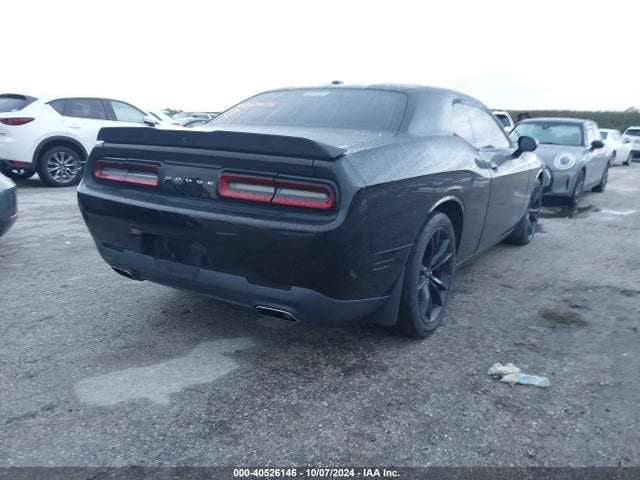 Dodge Challenger Sxt 2017 2C3CDZAG6HH633986 Image 4