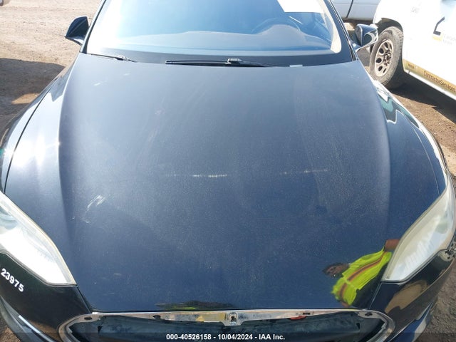 2013 TESLA MODEL S 5YJSA1DN8DFP05749 Photo 9