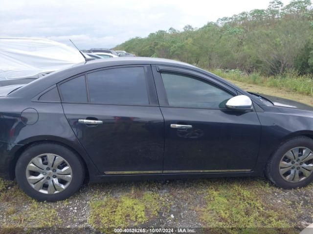 1G1PA5SH3E7487701 Chevrolet Cruze Ls Auto