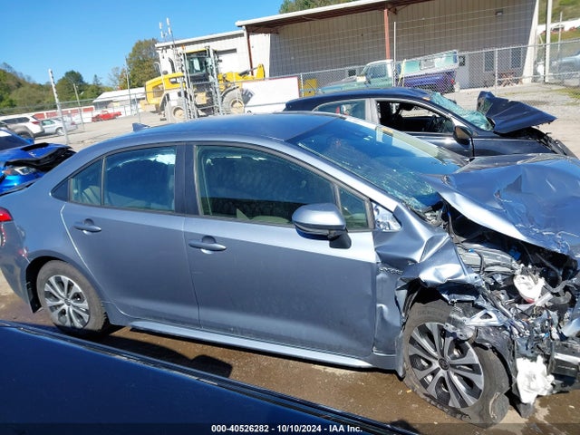 Toyota Corolla Hybrid Le 2021 JTDEAMDEXMJ032115 Image 14