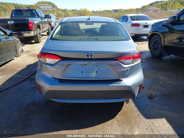 Toyota Corolla Hybrid Le 2021 JTDEAMDEXMJ032115 Image 17