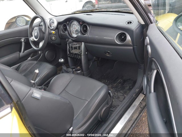 2005 MINI COOPER WMWRC33595TK60715 Photo 4