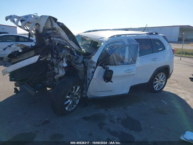 Jeep Cherokee Limited 2015 1C4PJMDS7FW654997 Image 2