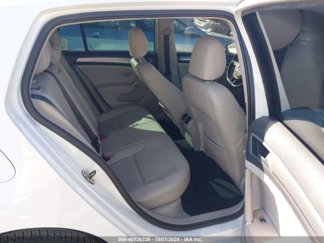3VW217AU3FM043038 Volkswagen Golf Tsi Se 4-door