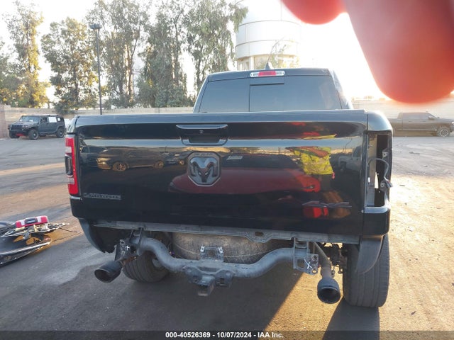 1C6SRFRT8KN907235 RAM 1500 Laramie  4x4 6'4 Box