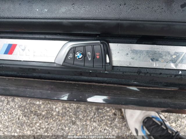 WBA83AP00RCS05400 BMW M440I