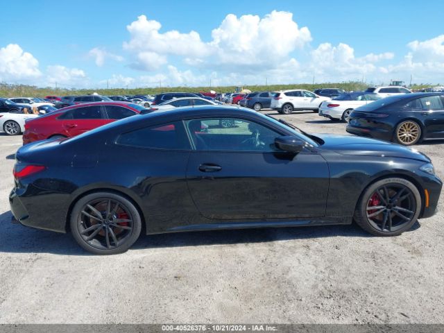 WBA83AP00RCS05400 BMW M440I