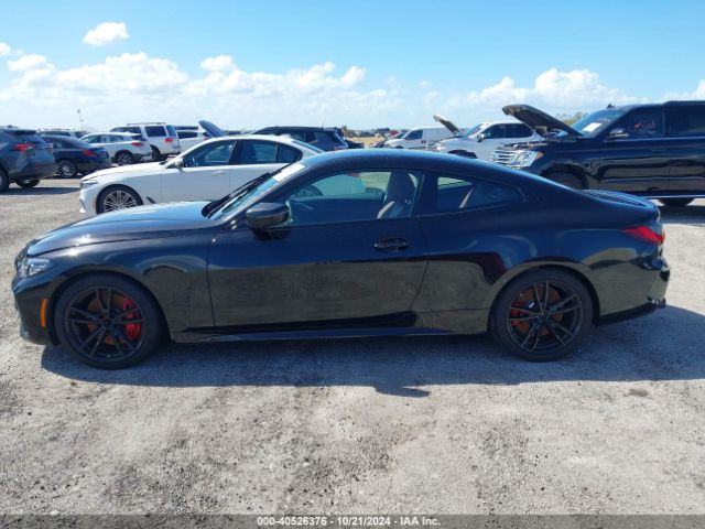 WBA83AP00RCS05400 BMW M440I