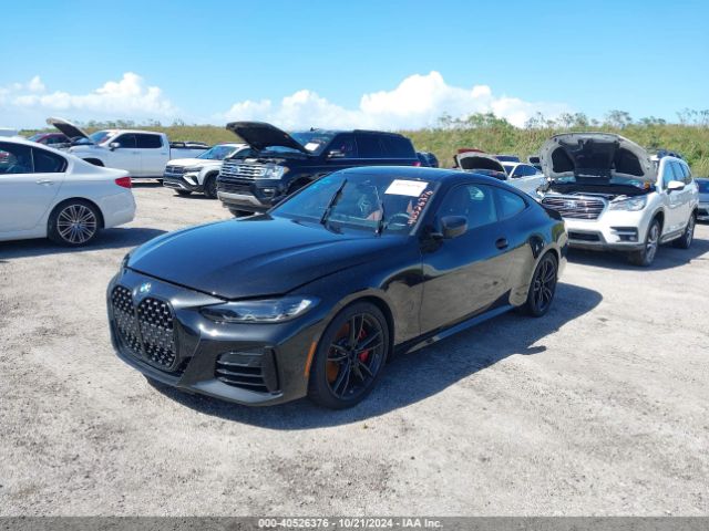 WBA83AP00RCS05400 BMW M440I
