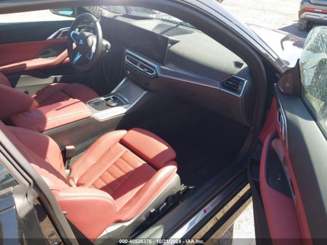 WBA83AP00RCS05400 BMW M440I
