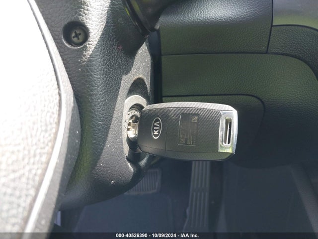 3KPFK4A74JE228177 KIA FORTE LX