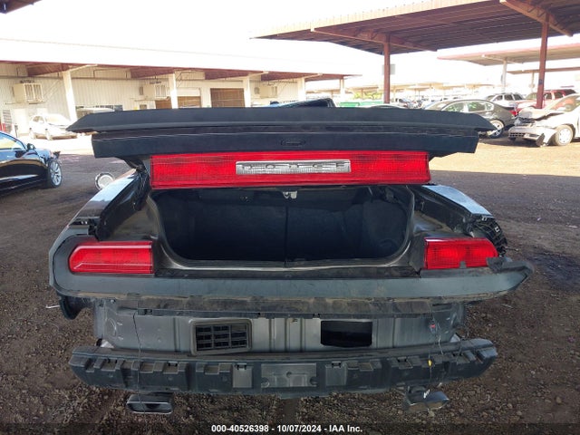 2C3CDYAGXEH304584 Dodge Challenger Sxt