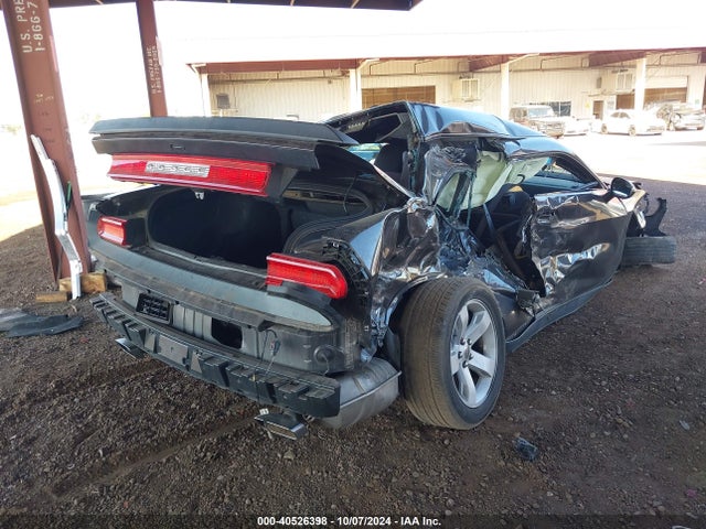 2C3CDYAGXEH304584 Dodge Challenger Sxt