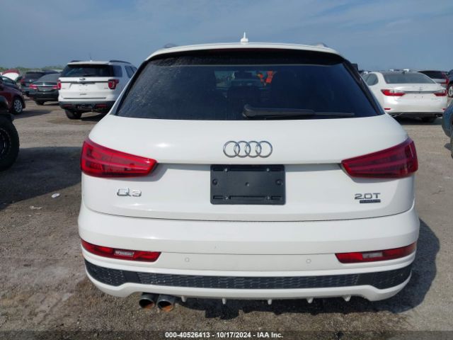 WA1GCCFS0HR002252 Audi Q3 2.0t Premium