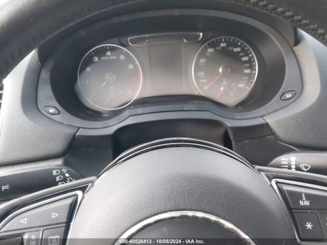 WA1GCCFS0HR002252 Audi Q3 2.0t Premium