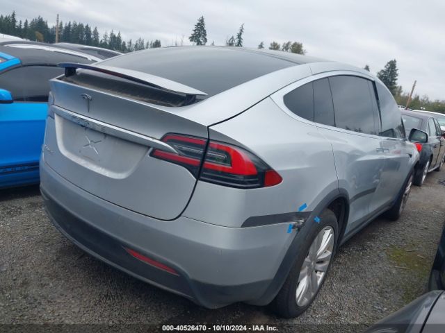 5YJXCDE26HF049675 Tesla Model X 100d/75d/90d
