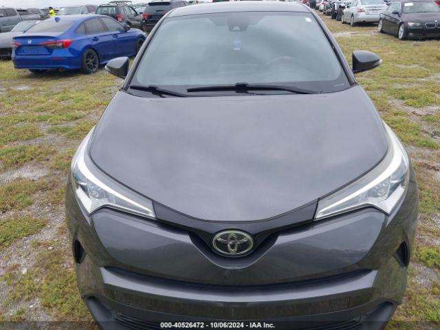 NMTKHMBX4JR023796 Toyota C-hr Xle Premium
