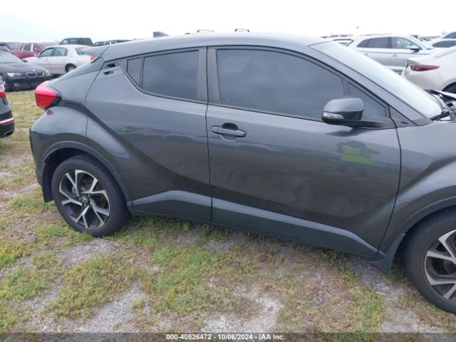 NMTKHMBX4JR023796 Toyota C-hr Xle Premium