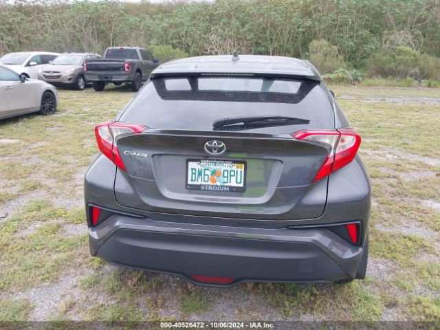 NMTKHMBX4JR023796 Toyota C-hr Xle Premium