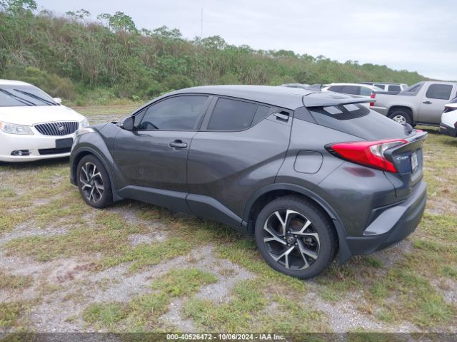 NMTKHMBX4JR023796 Toyota C-hr Xle Premium
