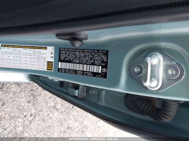 Toyota Prius Two 2016 JTDKBRFU1G3013334 Image 9