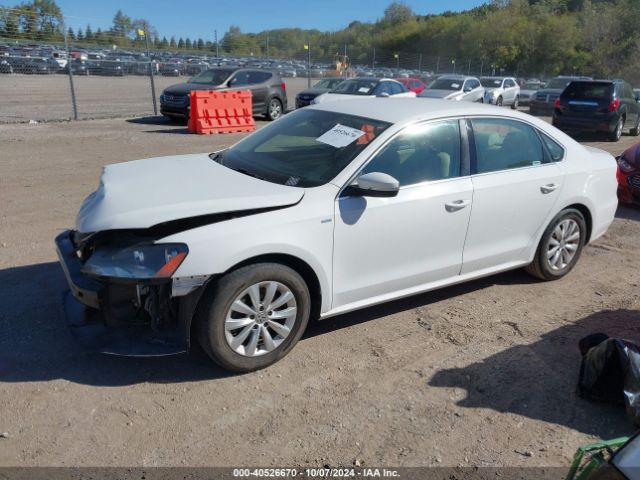 1VWAT7A3XEC022376 Volkswagen Passat 1.8t Wolfsburg Edition