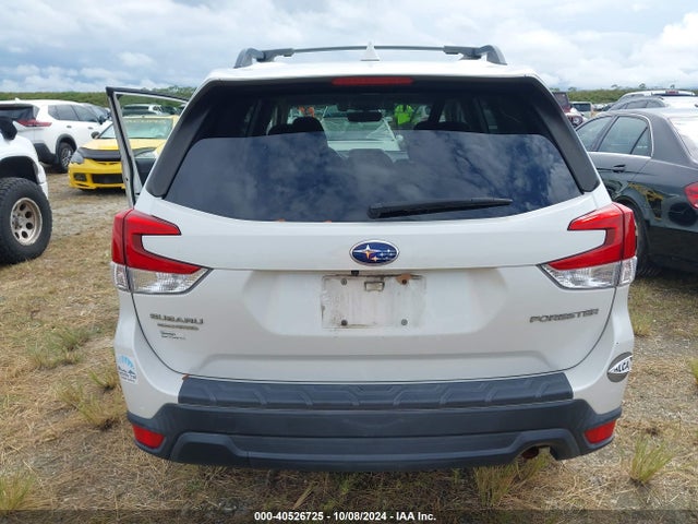 Subaru Forester Premium 2019 JF2SKAGC9KH541661 Image 16