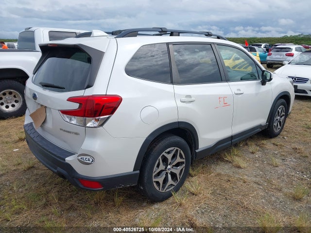Subaru Forester Premium 2019 JF2SKAGC9KH541661 Image 4