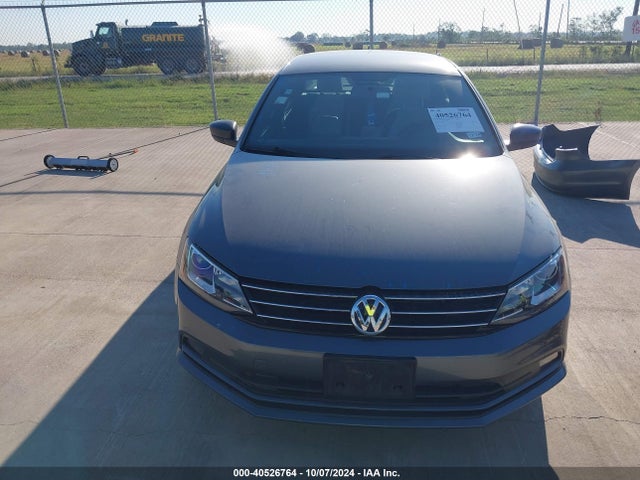 3VWD17AJ7GM276047 Volkswagen Jetta 1.8t Sport
