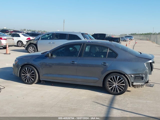 3VWD17AJ7GM276047 Volkswagen Jetta 1.8t Sport