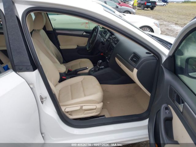 3VWLA7AJ7FM419525 Volkswagen Jetta 2.0l Tdi Se