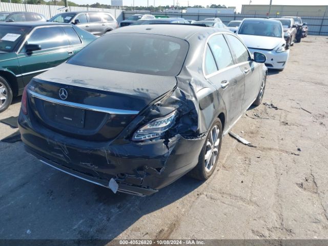 55SWF4JB6JU270688 Mercedes-Benz C 300