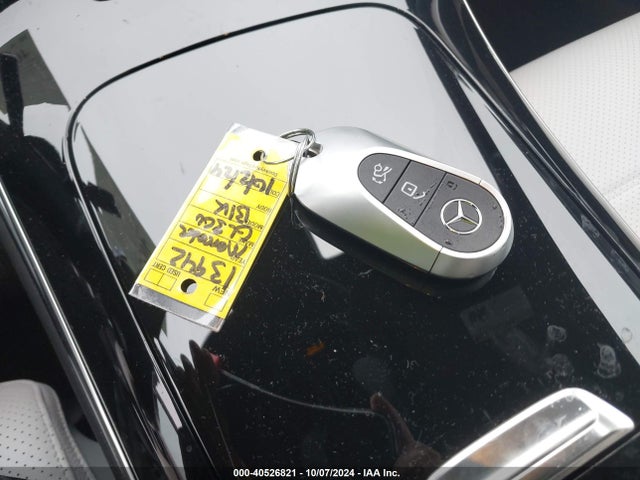 W1NKM4HB2PU021597 Mercedes-Benz m254