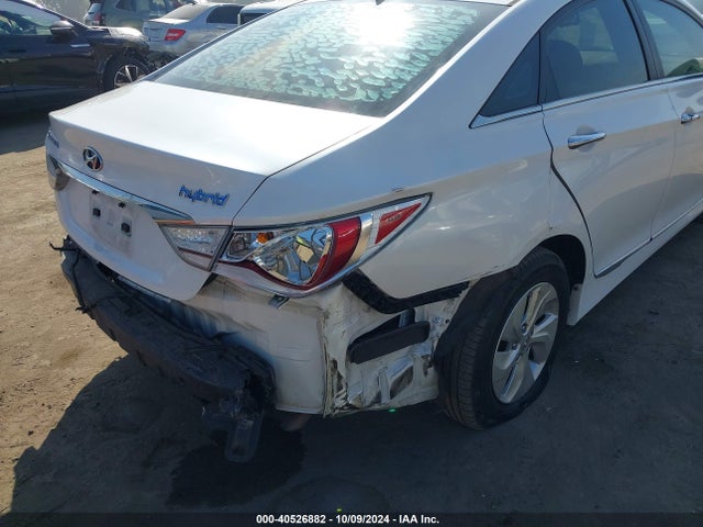 Hyundai SONATA HYBRID 2015 KMHEC4A47FA130927 Image 6