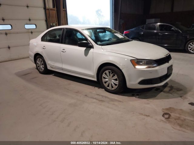 3VW2K7AJ5EM323173 auction archive image