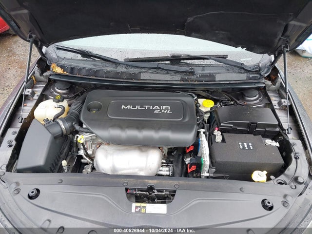 Chrysler 200 S 2015 1C3CCCBB2FN709744 Image 10