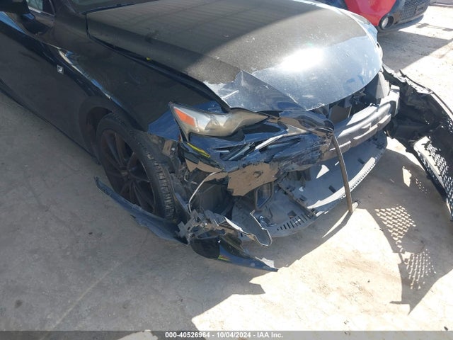 JTHBA1D25G5028735 Lexus IS 200T