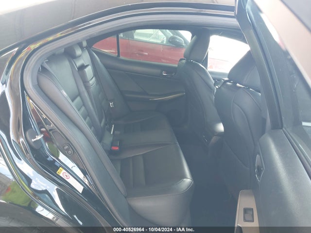 JTHBA1D25G5028735 Lexus IS 200T