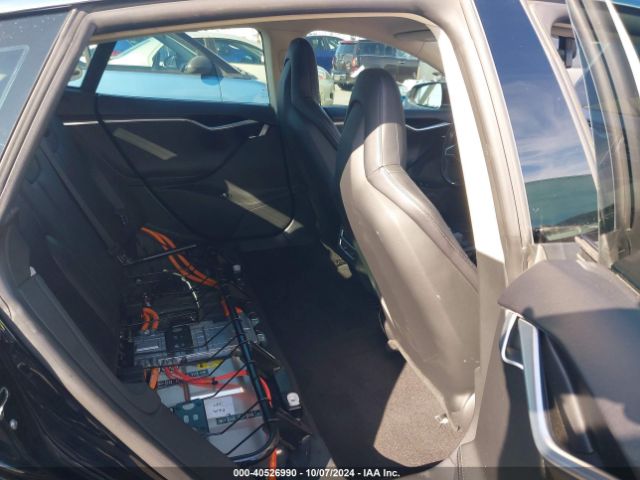 5YJSA1H10EFP46420 Tesla Model S P85
