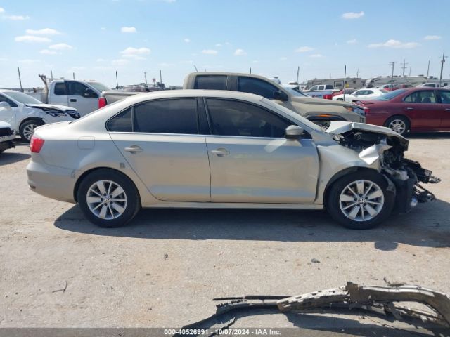 3VWLA7AJXFM295315 Volkswagen Jetta 2.0l Tdi Se
