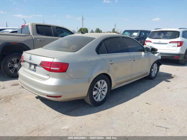 3VWLA7AJXFM295315 Volkswagen Jetta 2.0l Tdi Se