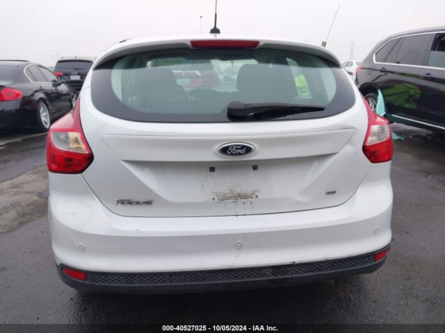 1FADP3K25EL237544 Ford FOCUS SE