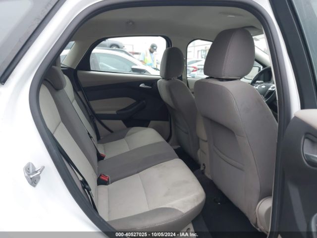 1FADP3K25EL237544 Ford FOCUS SE
